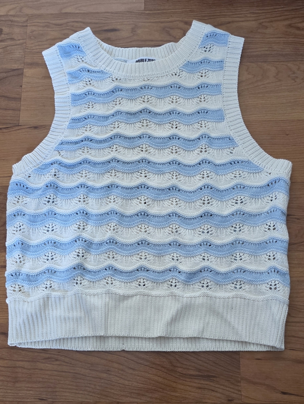 Double Zero Wave Crochet Tank - Light Blue & Cream Sz S